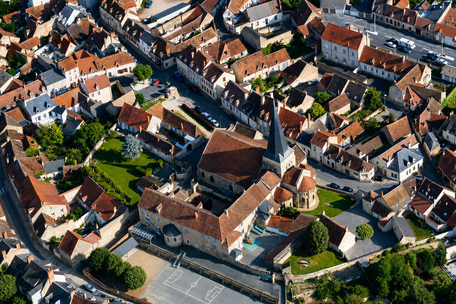 Centre de Saint-Amand-Montrond – diagnostic immobilier en Cher (18200)